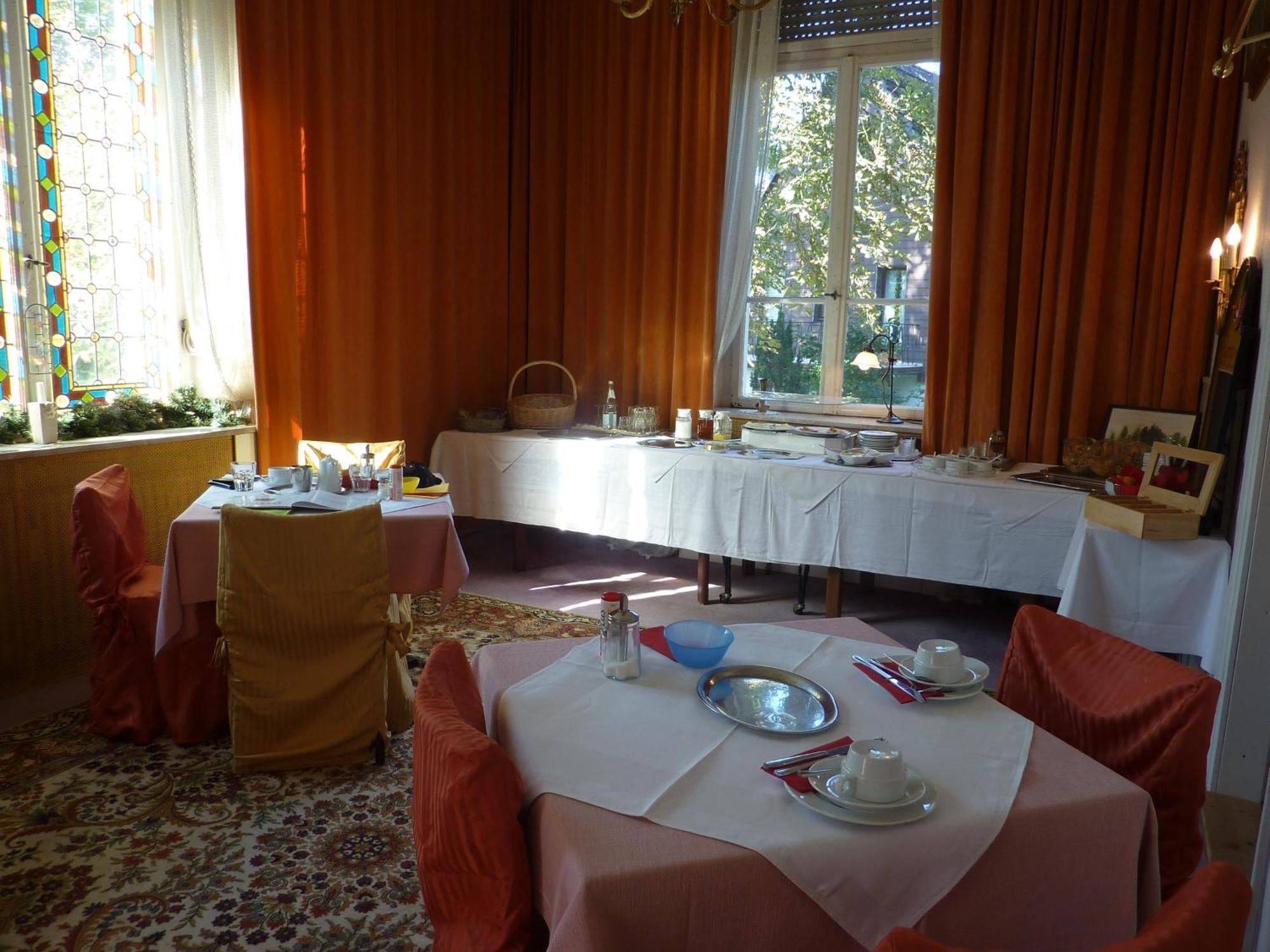 Hotel Waldfriede Darmstadt Exterior photo