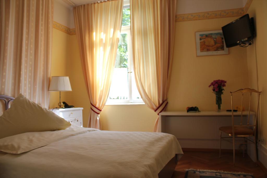 Hotel Waldfriede Darmstadt Room photo